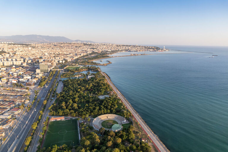 Affordable Family Vacation Deals