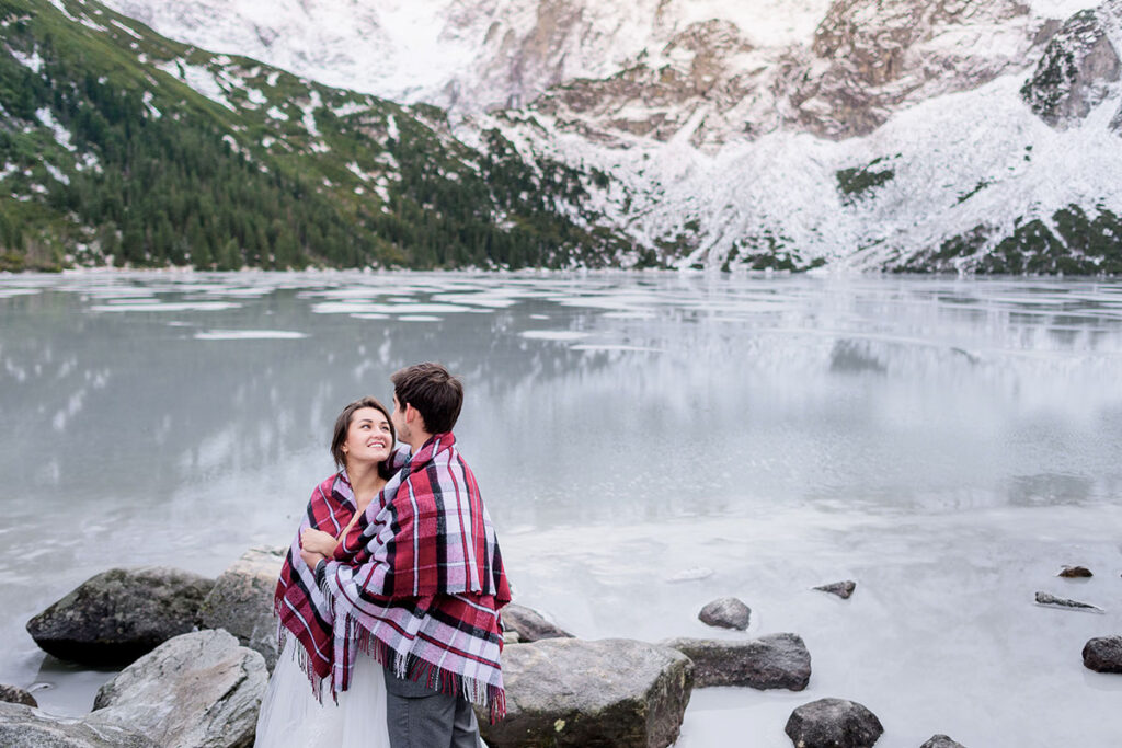 Kashmir Honeymoon Packages from South India