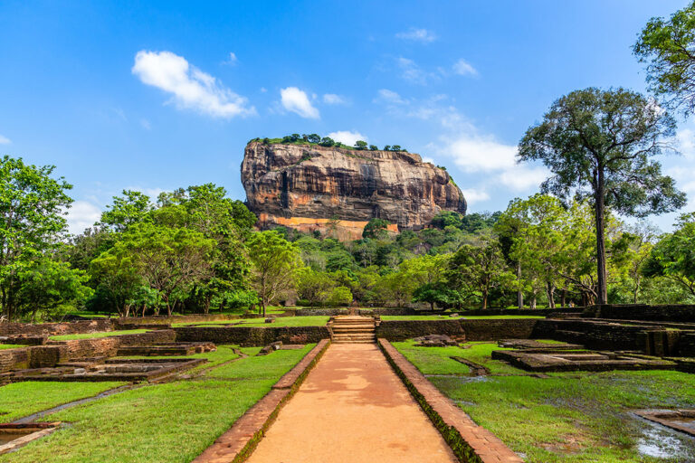 Sri Lanka customized tours in South India